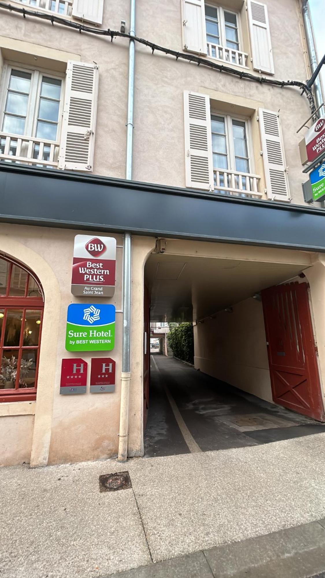 Au Grand Saint Jean 4* Beaune (Cote d'Or)